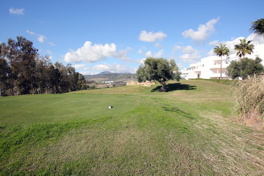 Sunny Golf Apartment Εστεπόνα Εξωτερικό φωτογραφία